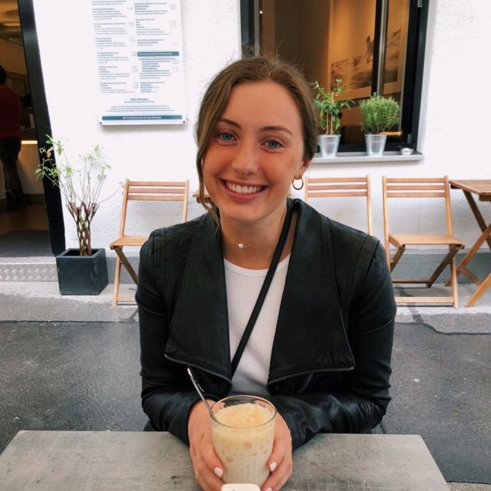 Meet your Posher, Lizzy